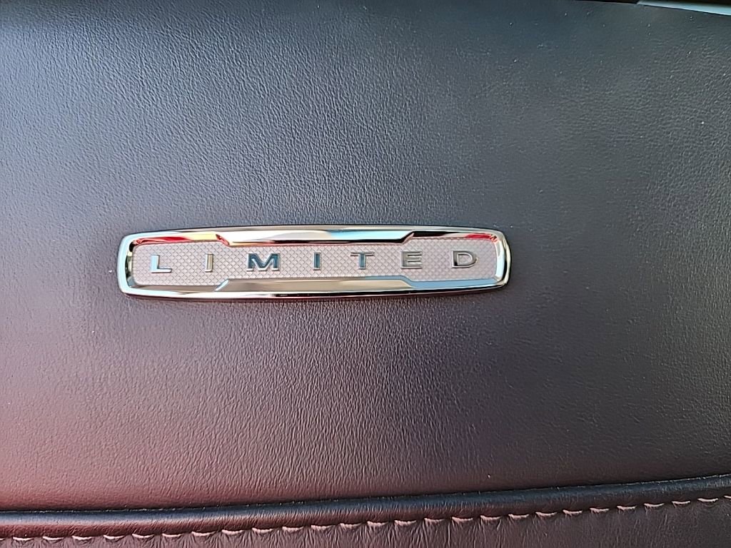 Certified 2024 Ford F450 Limited image 8