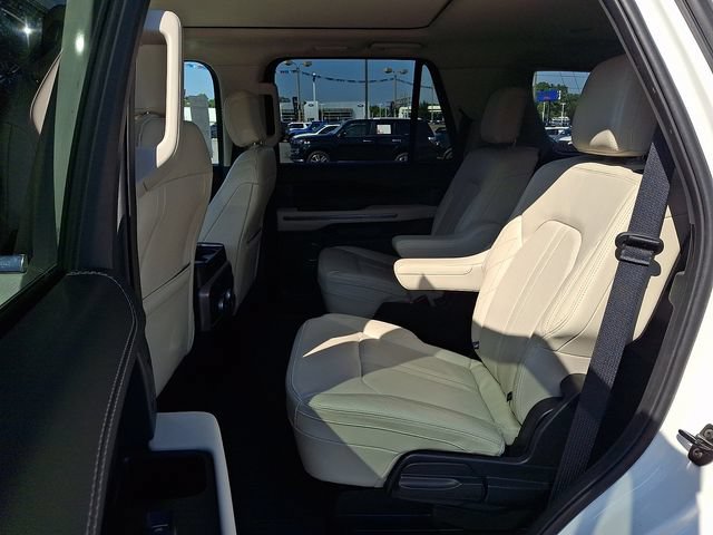 Certified 2021 Ford Expedition Platinum AWD/4WD image 10