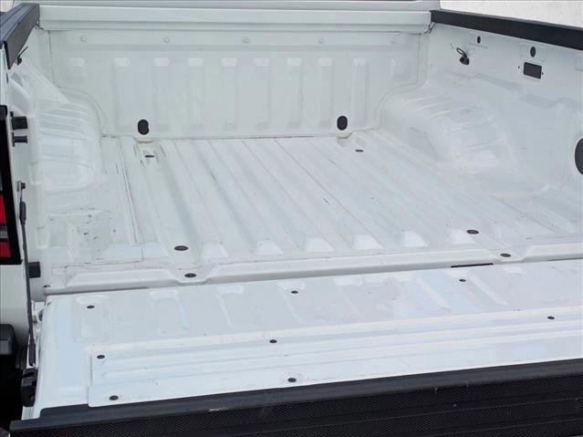 Used 2022 Nissan Frontier S w/ Technology Package image 9