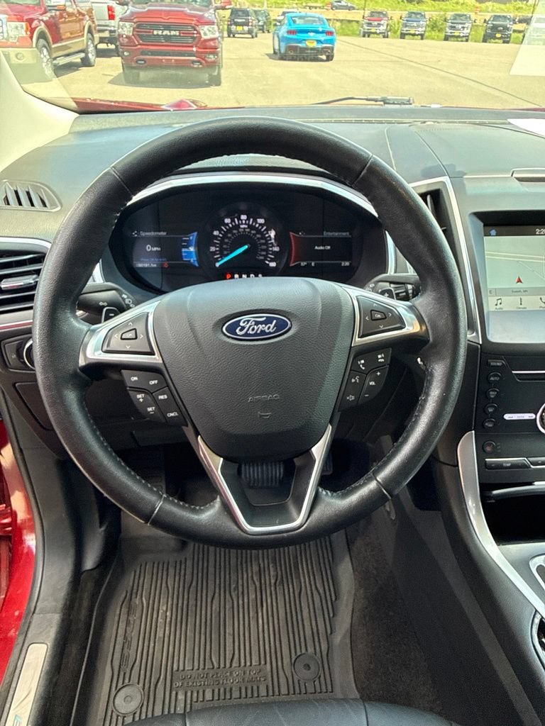 Certified 2018 Ford Edge Titanium w/ Technology Package AWD/4WD image 23
