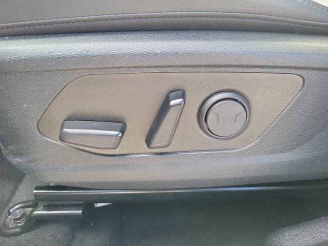 Used 2025 Kia Sportage EX FWD image 21