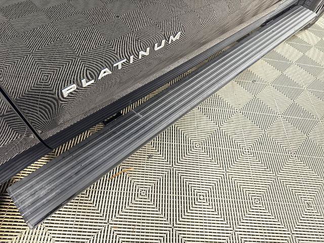 Certified 2025 Ford Expedition Platinum AWD/4WD image 13
