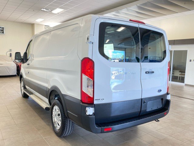 Certified 2025 Ford Transit 250 Low Roof w/ Exterior Upgrade Package RWD image 5