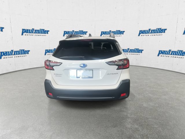 Used 2023 Subaru Outback Premium AWD/4WD image 9