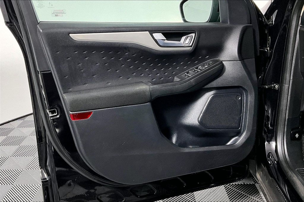 Certified 2020 Ford Escape SE AWD/4WD image 23