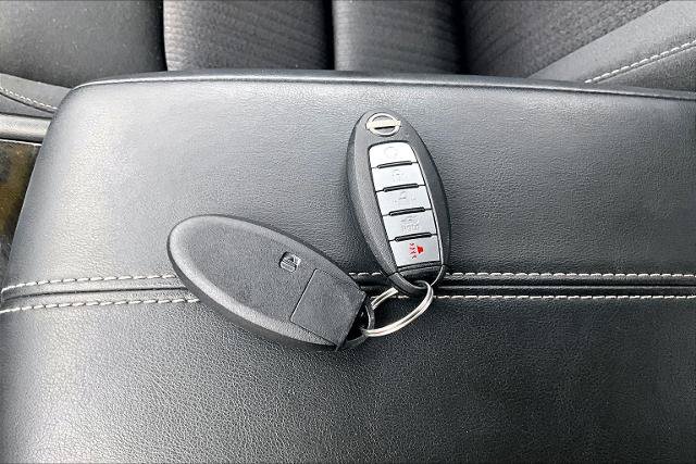 Used 2023 Nissan Altima 2.5 SV w/ SV Premium Package AWD/4WD image 11