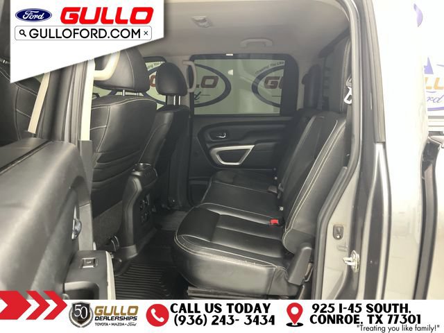 Used 2018 Nissan Titan PRO-4X w/ Pro-4x Convenience Package AWD/4WD image 16