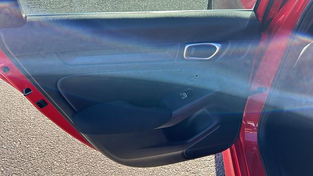 Used 2025 Honda Civic Sport image 14