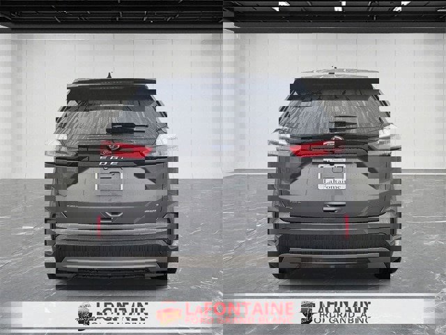 Certified 2023 Ford Edge SEL image 3