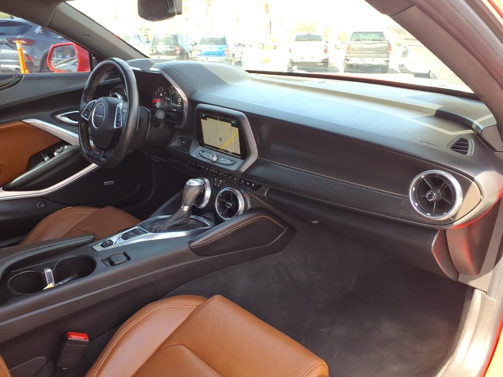 Used 2018 Chevrolet Camaro SS RWD image 10