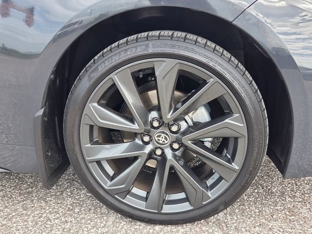 Used 2025 Toyota Corolla SE FWD image 11