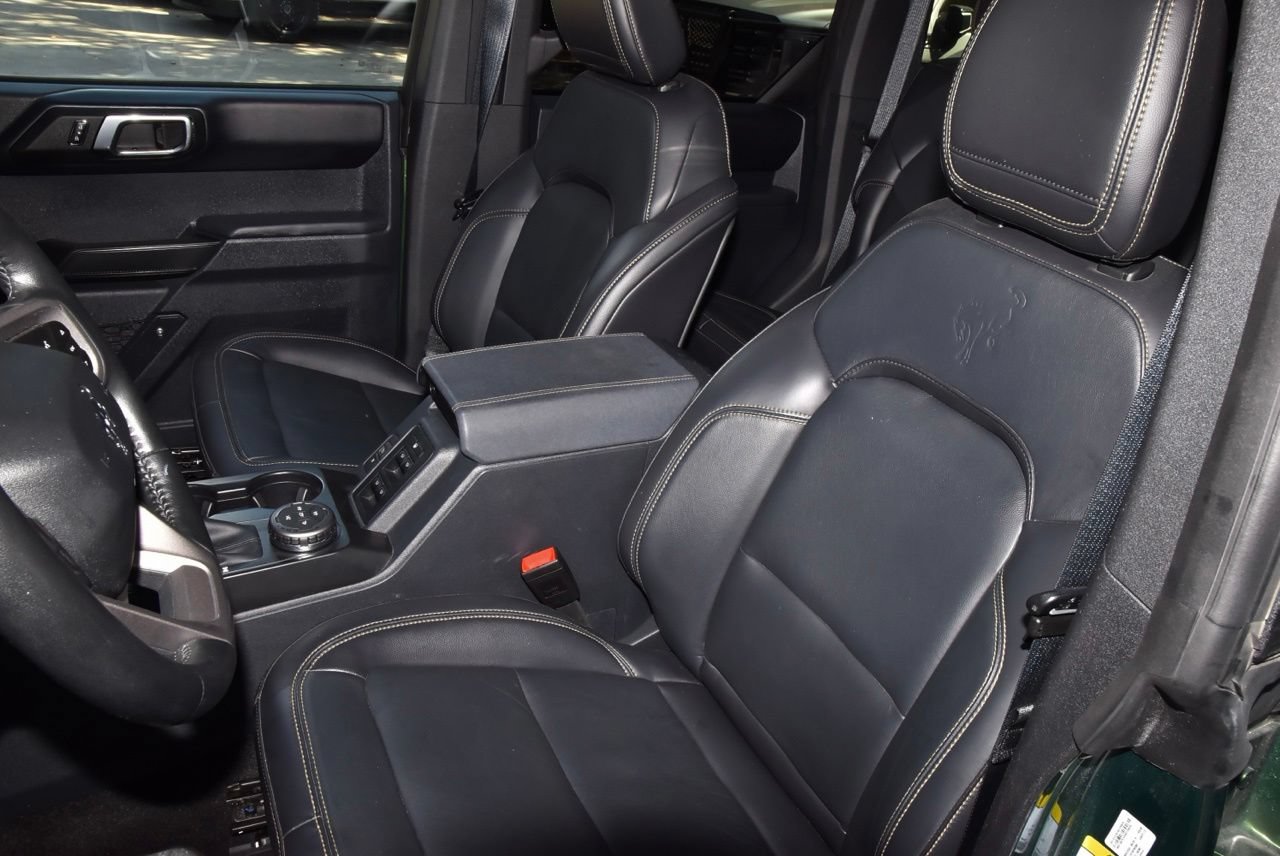 Certified 2025 Ford Bronco Badlands AWD/4WD image 38
