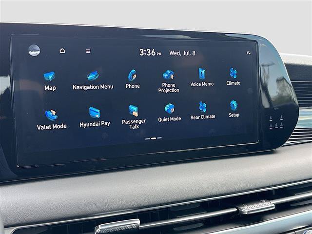 Used 2025 Hyundai Palisade Calligraphy AWD/4WD image 16