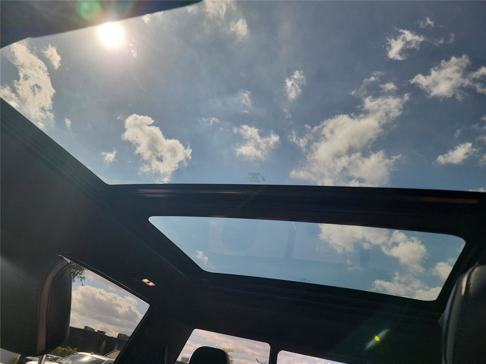 Certified 2018 Ford F250 Platinum w/ Platinum Ultimate Package image 17