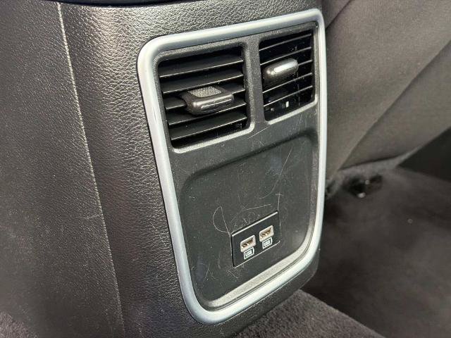 Used 2022 Dodge Charger SXT RWD image 19