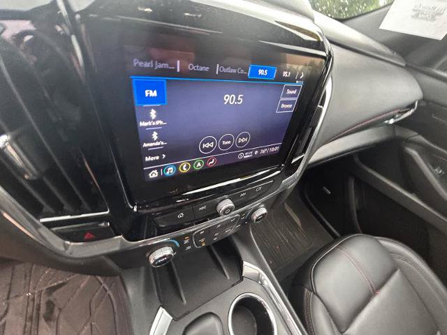 Used 2023 Chevrolet Traverse RS w/ LPO, Floor Liner Package AWD/4WD image 15