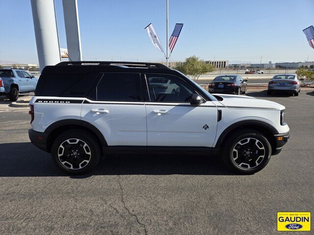Certified 2024 Ford Bronco Sport Outer Banks w/ Tech Package AWD/4WD image 8