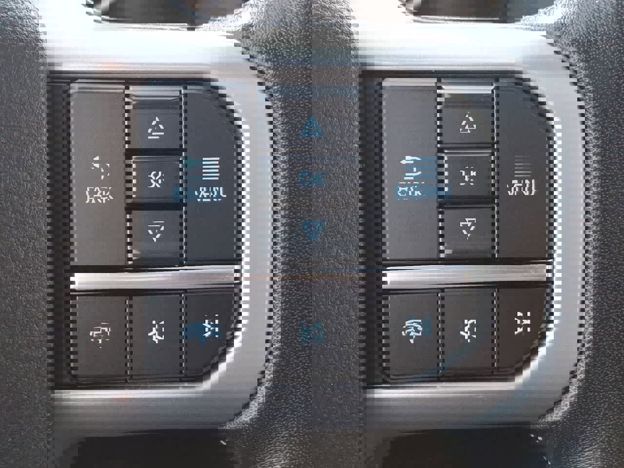 Certified 2023 Ford Expedition Limited image 24