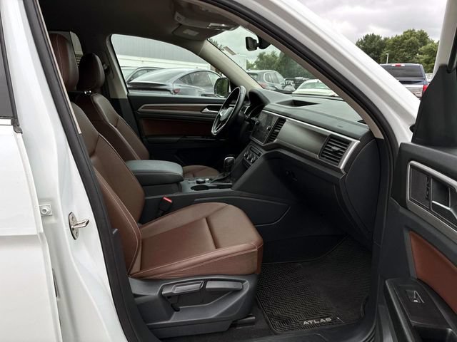 Used 2021 Volkswagen Atlas SE w/ Towing Package AWD/4WD image 10