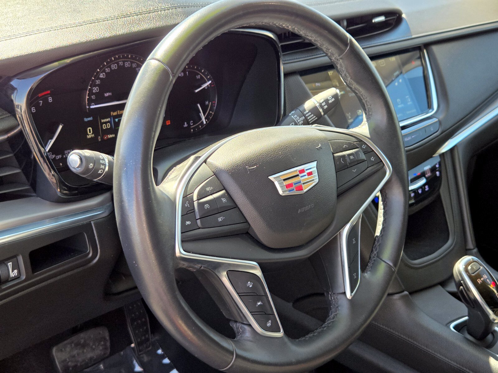 Used 2018 Cadillac XT5 Premium Luxury AWD/4WD image 19