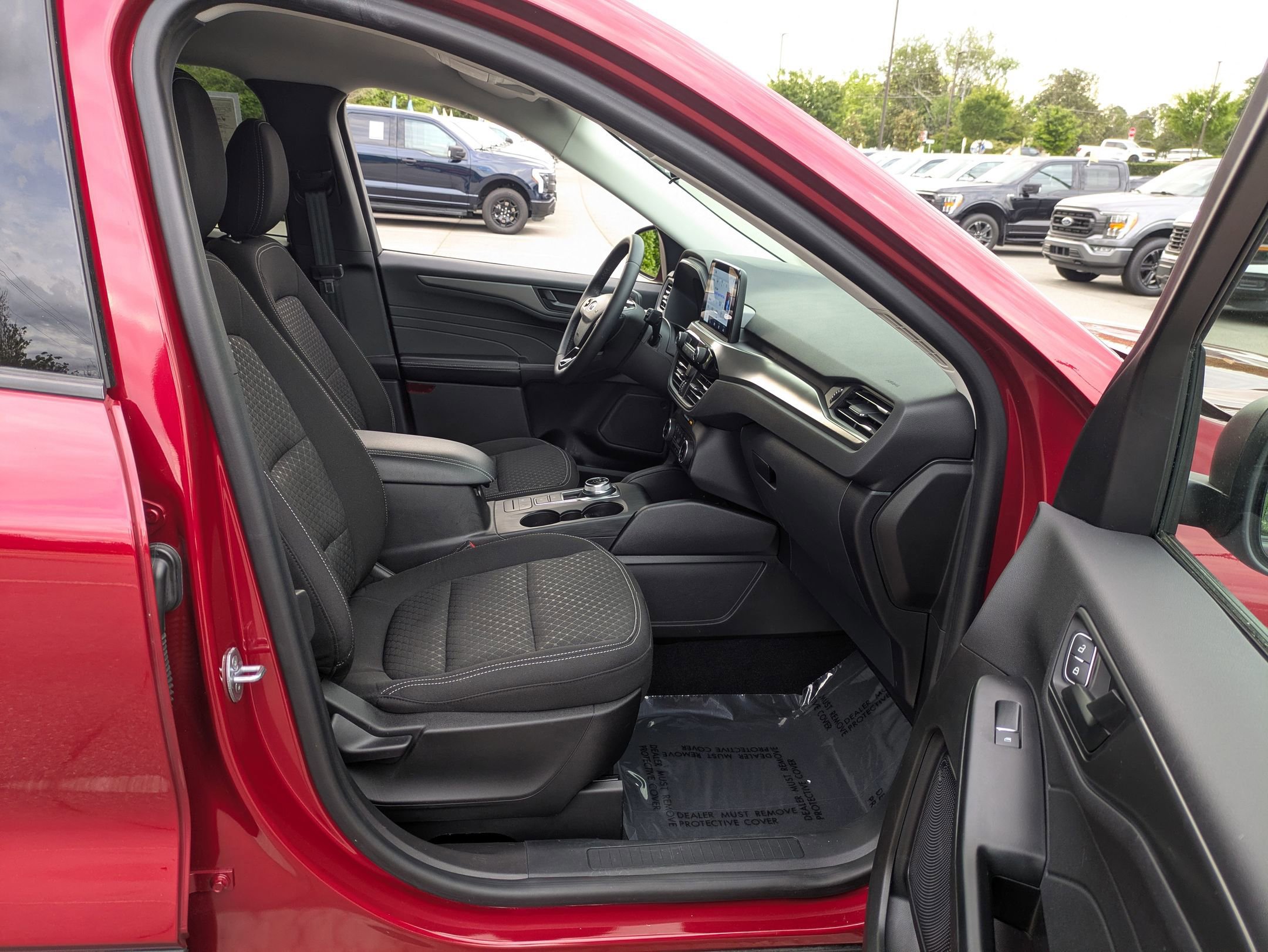 Certified 2023 Ford Escape Active w/ Cold Weather Package FWD image 37