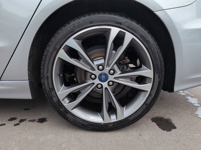 Certified 2020 Ford Fusion Titanium FWD image 11