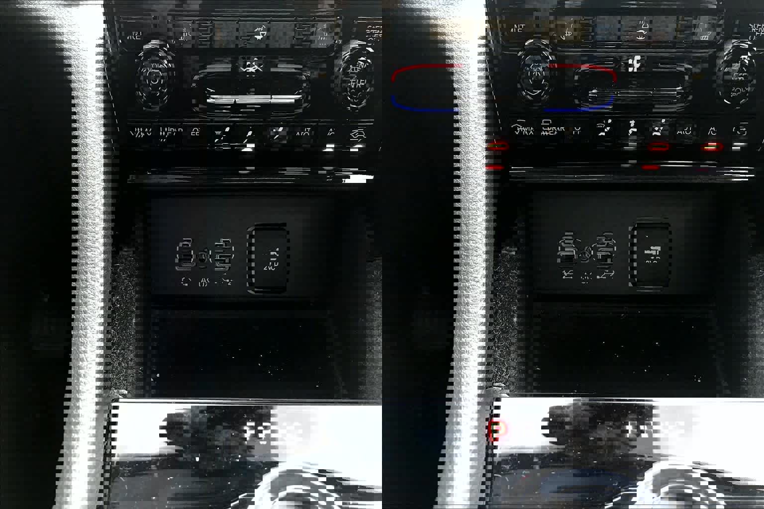 Used 2021 Jeep Grand Cherokee L Laredo w/ Luxury Tech Group I image 34