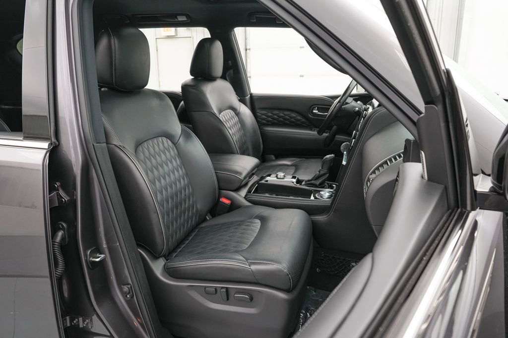 Used 2024 INFINITI QX80 Sensory AWD/4WD image 25