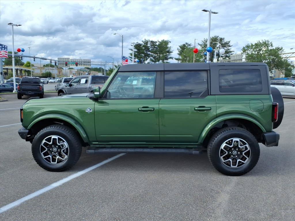Certified 2022 Ford Bronco Outer Banks AWD/4WD image 2