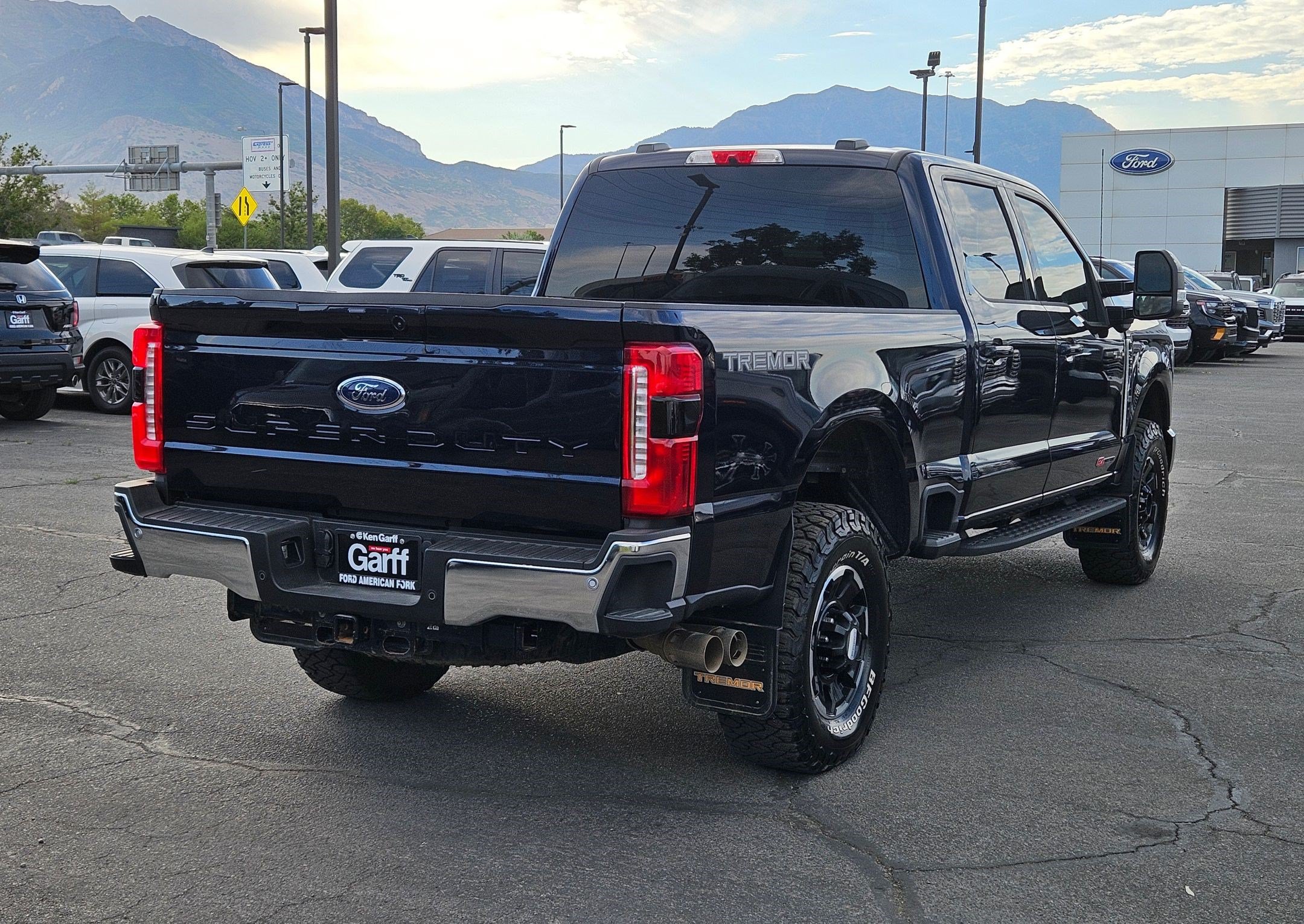 Certified 2025 Ford F350 Lariat w/ Tremor Off-Road Package AWD/4WD image 3