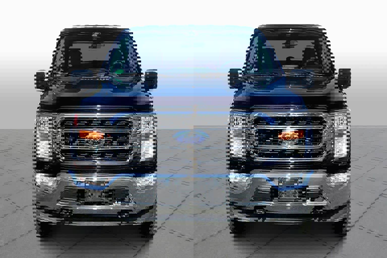 Certified 2022 Ford F150 XLT w/ XTR Package image 6