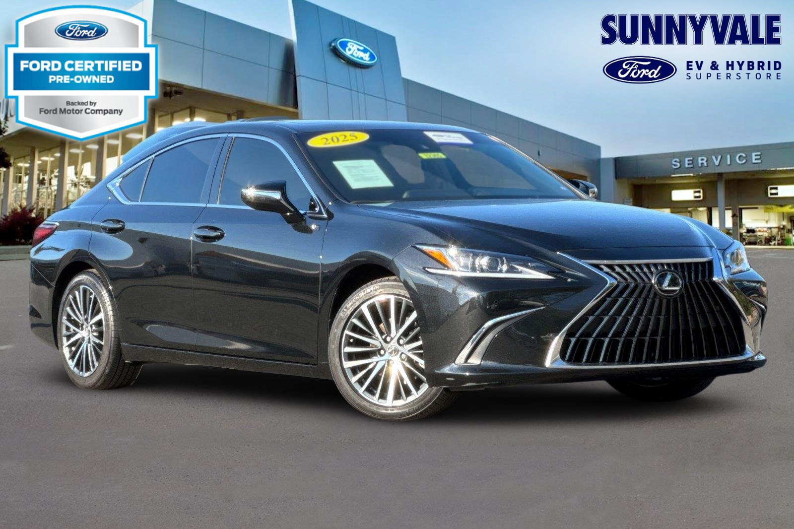 Used 2025 Lexus ES 300h w/ Premium Package