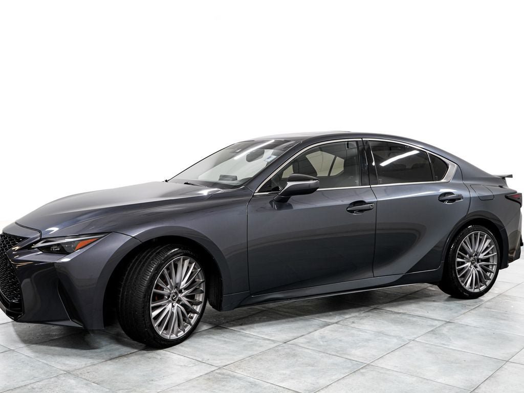 Used 2022 Lexus IS 300 AWD w/ Premium Package image 4