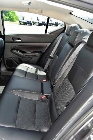 Used 2023 Nissan Altima 2.5 SL AWD/4WD image 35