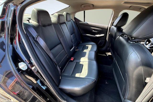Used 2023 Nissan Sentra SR w/ SR Premium Package image 30