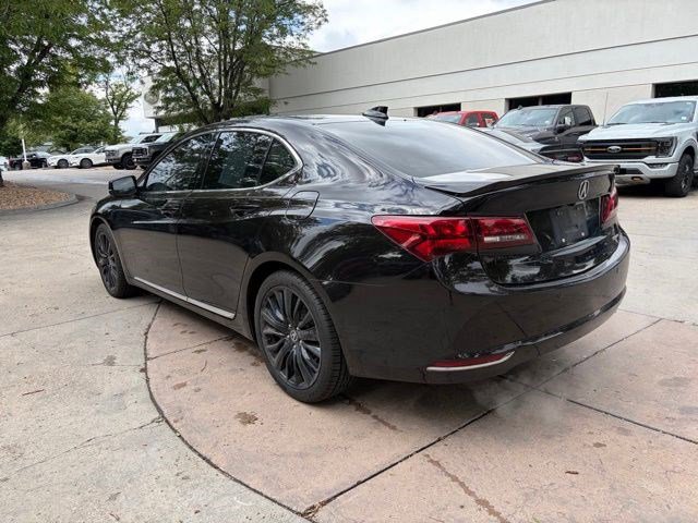 Used 2017 Acura TLX V6 SH-AWD w/ Advance Package image 4