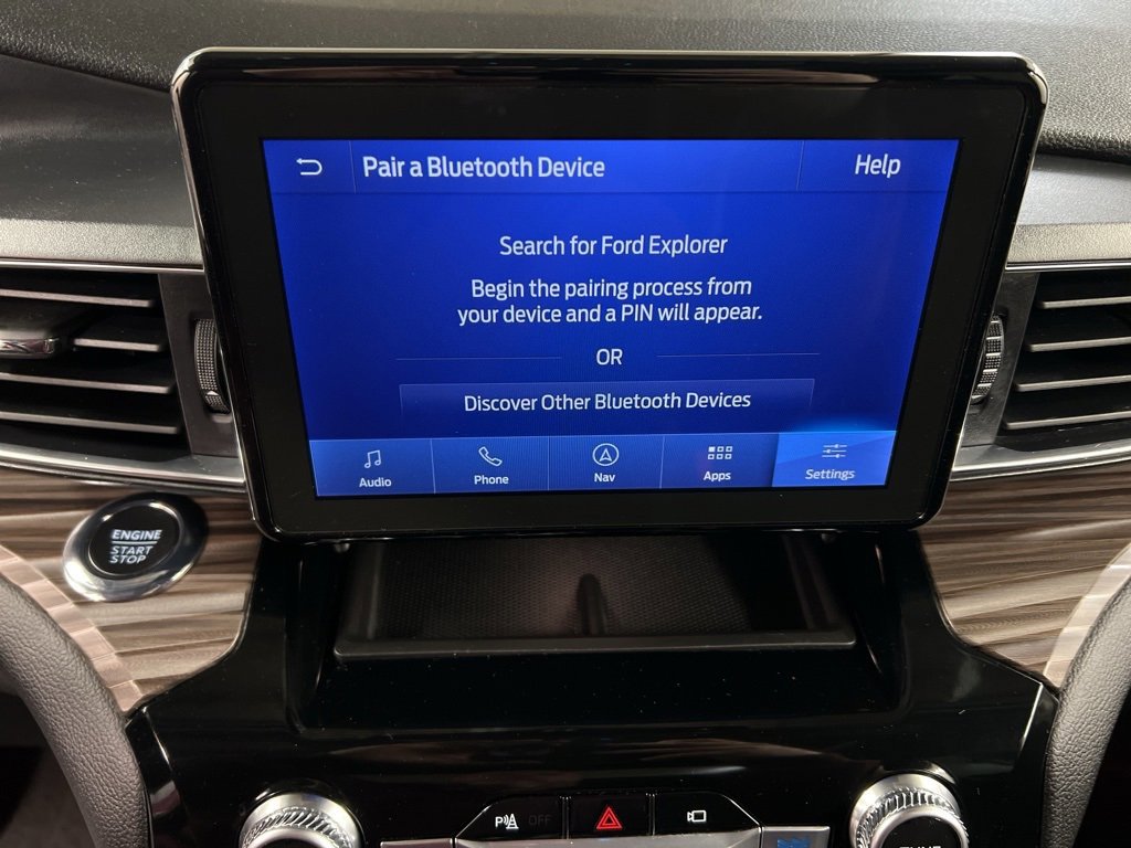 Certified 2023 Ford Explorer Limited w/ Hybrid Equipment Group 310A image 9