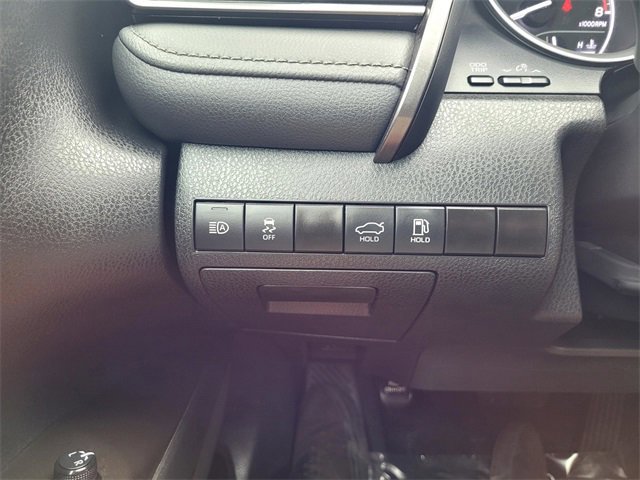 Used 2023 Toyota Camry LE image 19