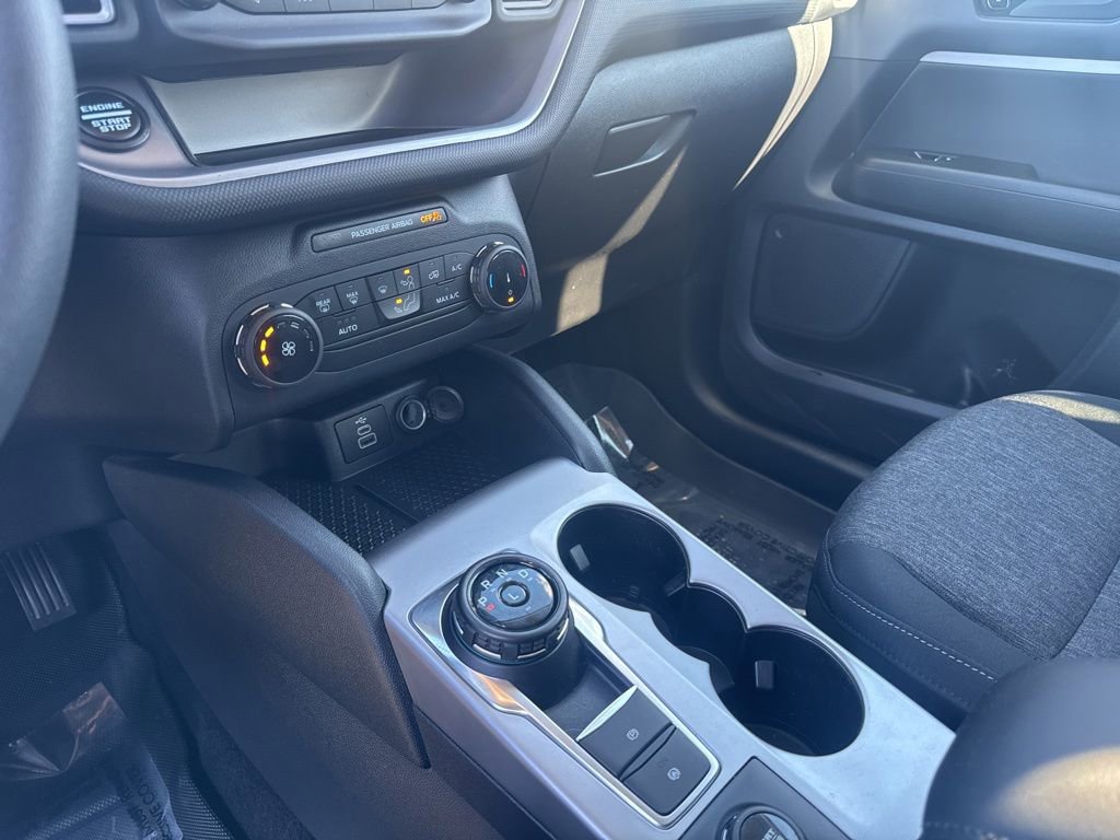 Certified 2021 Ford Escape SE image 43