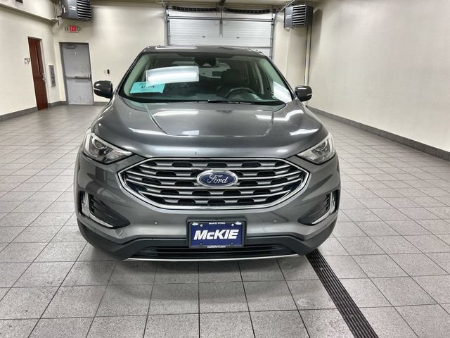 Certified 2024 Ford Edge Titanium AWD/4WD image 2