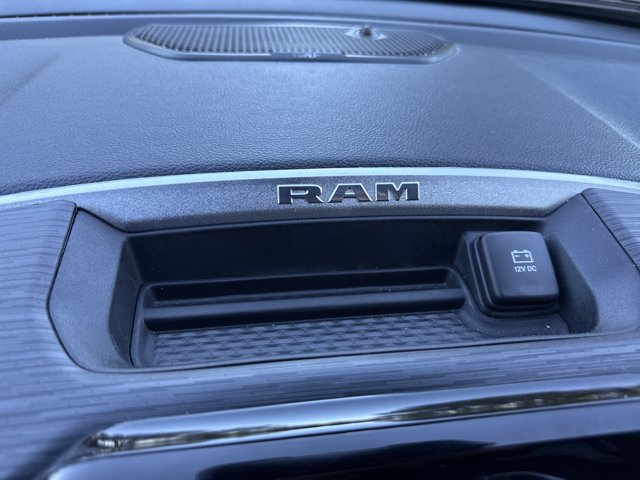 Used 2023 RAM 1500 Laramie AWD/4WD image 28
