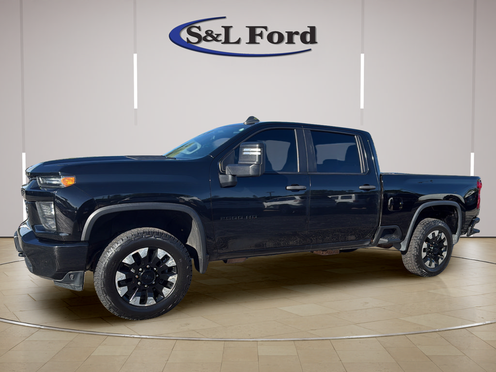 Used 2020 Chevrolet Silverado 2500 Custom w/ Custom Convenience Package AWD/4WD image 2