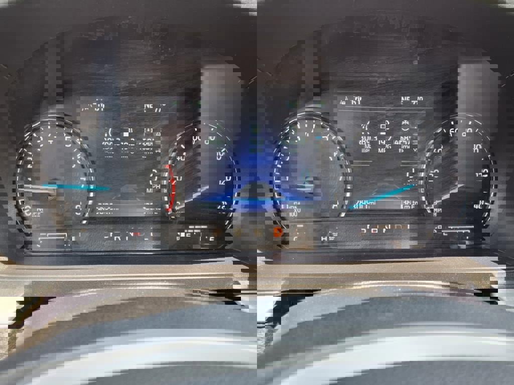 Certified 2022 Ford Explorer XLT w/ Equipment Group 202A image 22