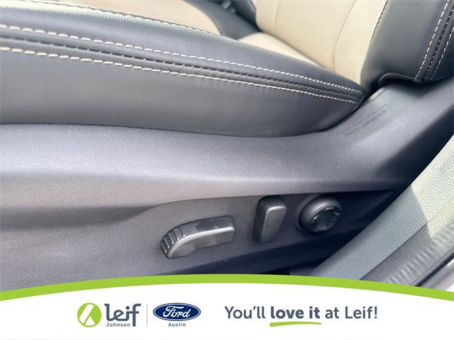 Used 2025 Subaru Outback Limited image 19