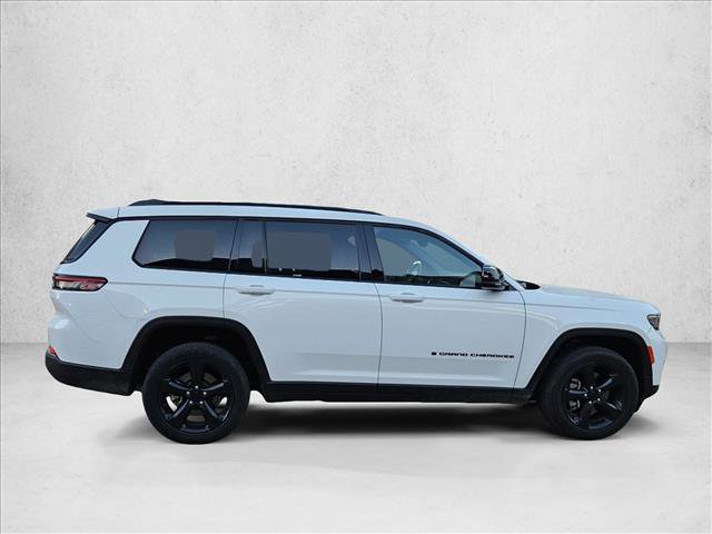 Used 2023 Jeep Grand Cherokee L Laredo video 4