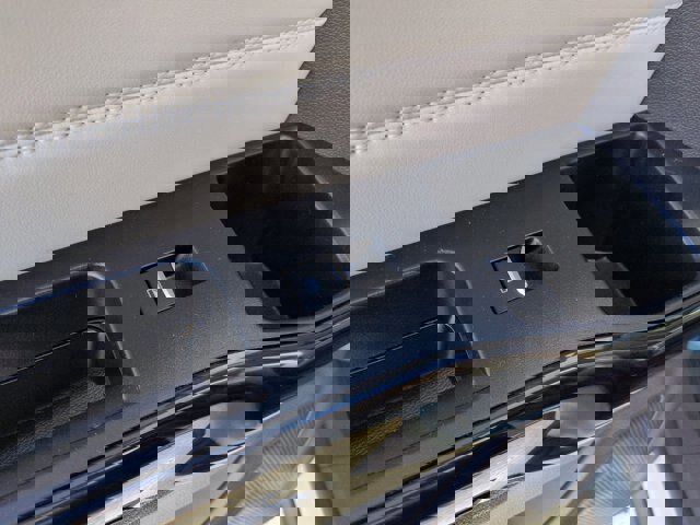 Certified 2021 Ford Explorer Platinum w/ Equipment Group 601A image 28