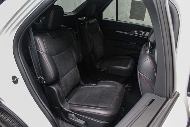 Certified 2025 Ford Explorer ST AWD/4WD image 14