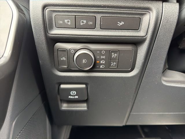 Certified 2022 Ford F150 XLT w/ Equipment Group 302A High image 26