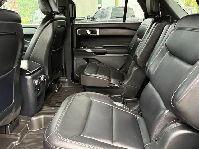 Certified 2020 Ford Explorer XLT w/ Equipment Group 202A AWD/4WD image 19