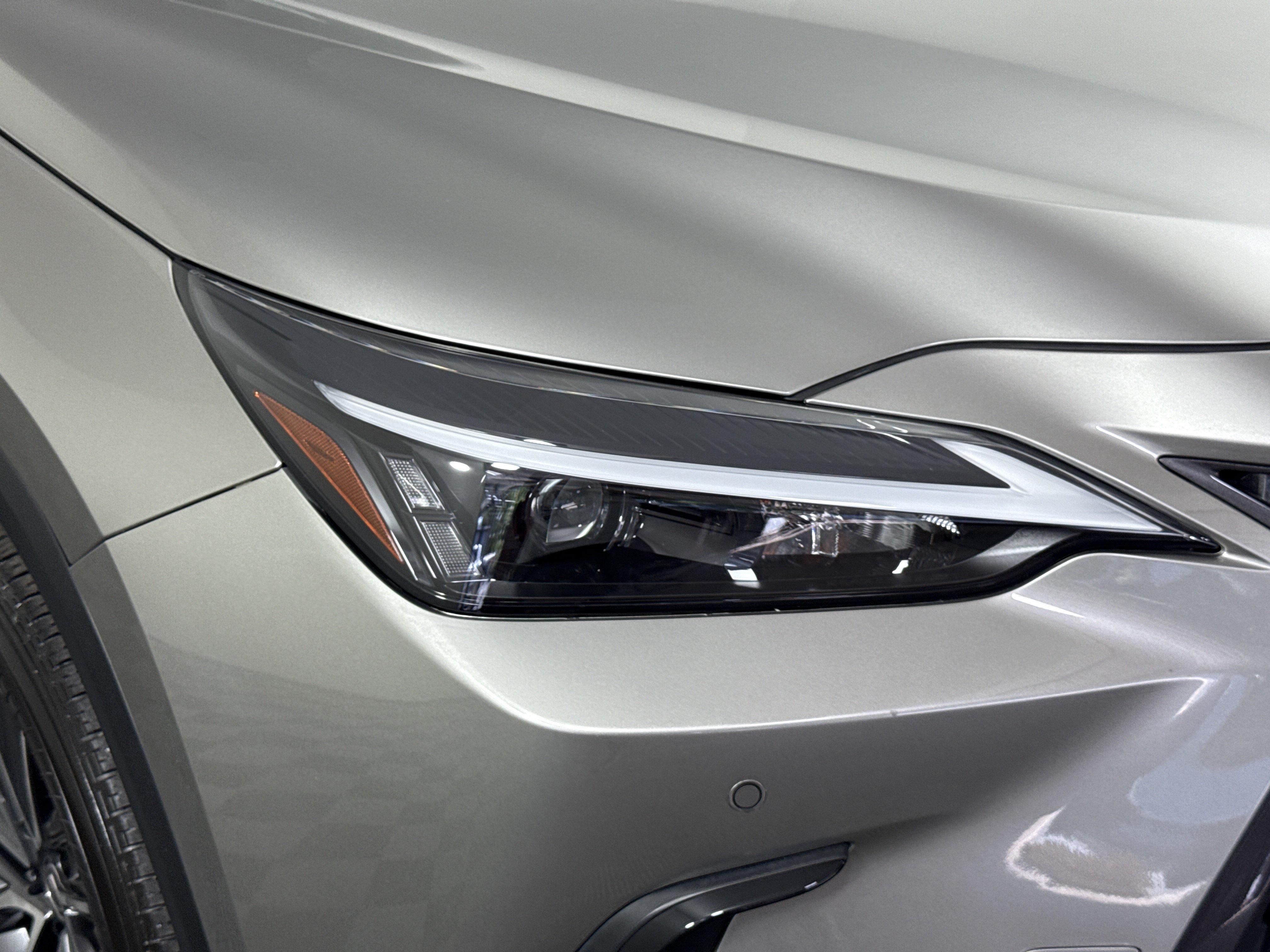 Used 2022 Lexus NX 350 AWD image 7
